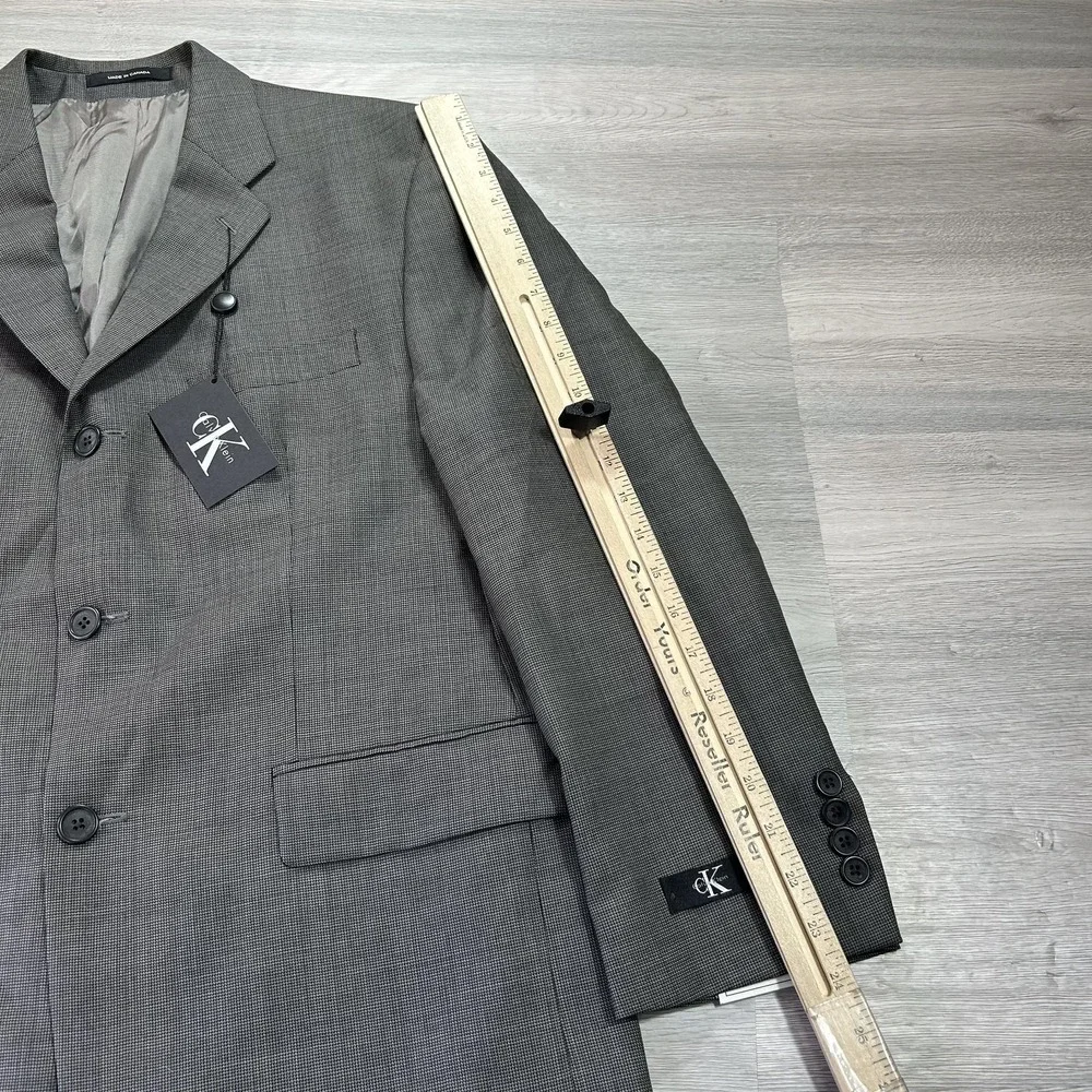 NEW Calvin Klein‎ Suit Jacket Mens 40 Short Gray Wool Check 3 Button Made Canada
